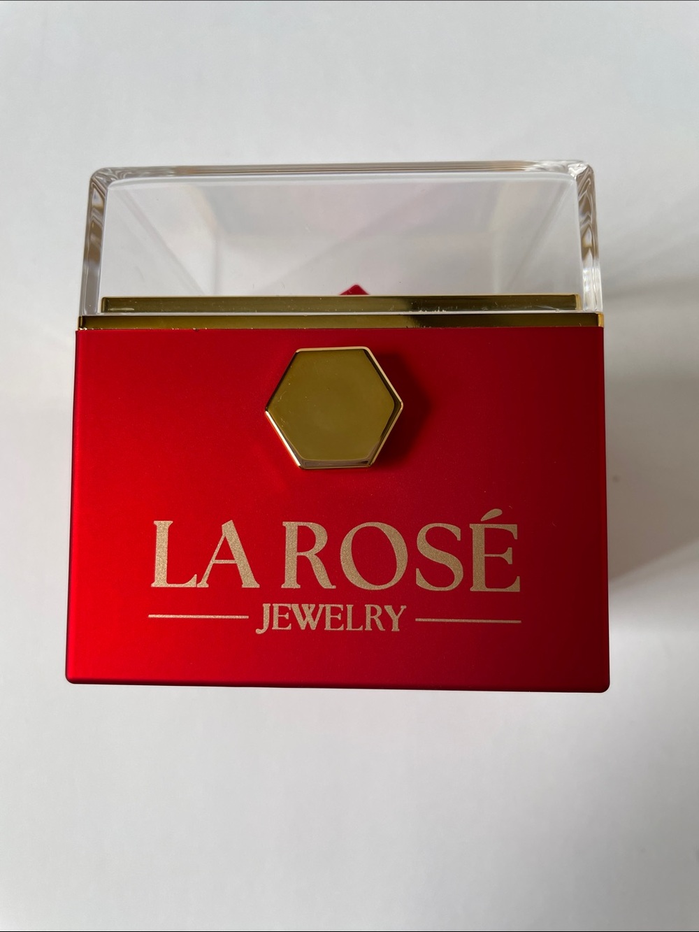 NIB La Rosé Jewelry Red Rose Display Box & 20” double heart necklace. 20” - Picture 5 of 5